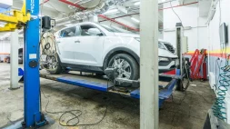 АвтоТехЦентр Устрада Авто на улице Василия Петушкова изображение 13