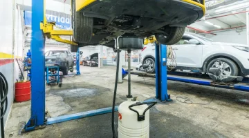 АвтоТехЦентр Устрада Авто на улице Василия Петушкова изображение 5